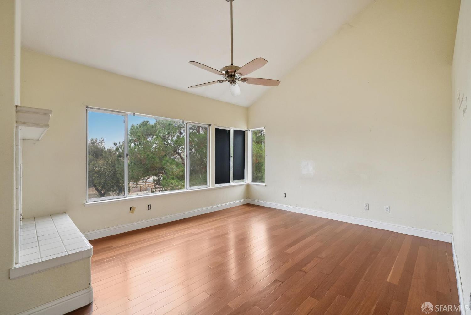 Detail Gallery Image 34 of 70 For 2133 Bamboo Way, Antioch,  CA 94509 - 5 Beds | 3 Baths