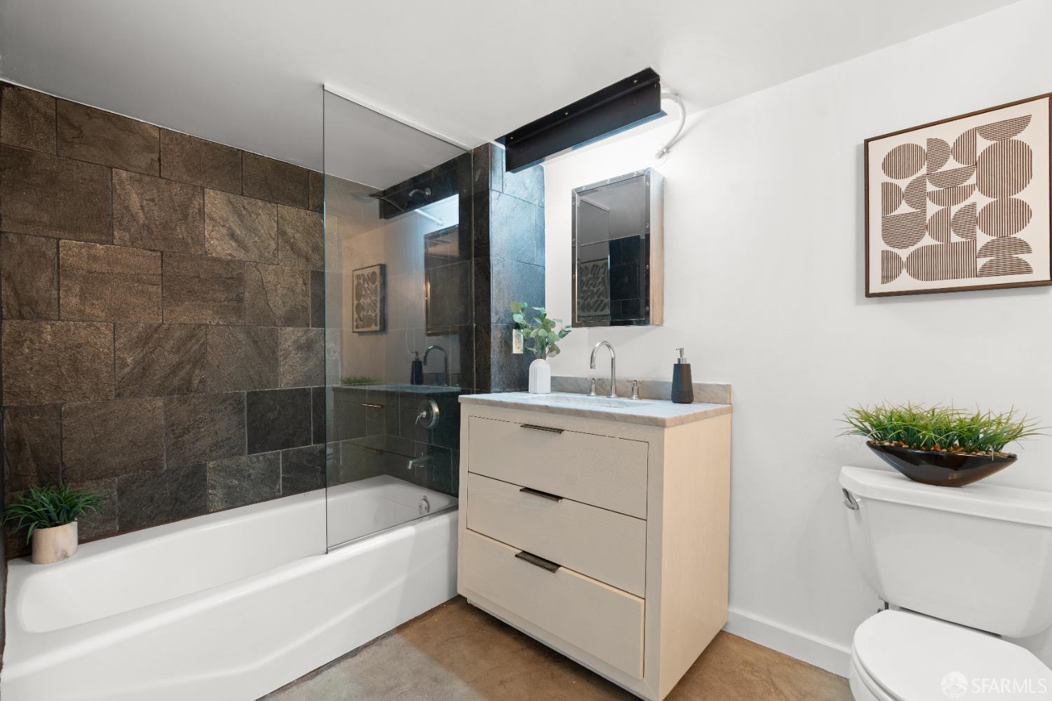 Photo #25: 425086101 Listing: Photo #25