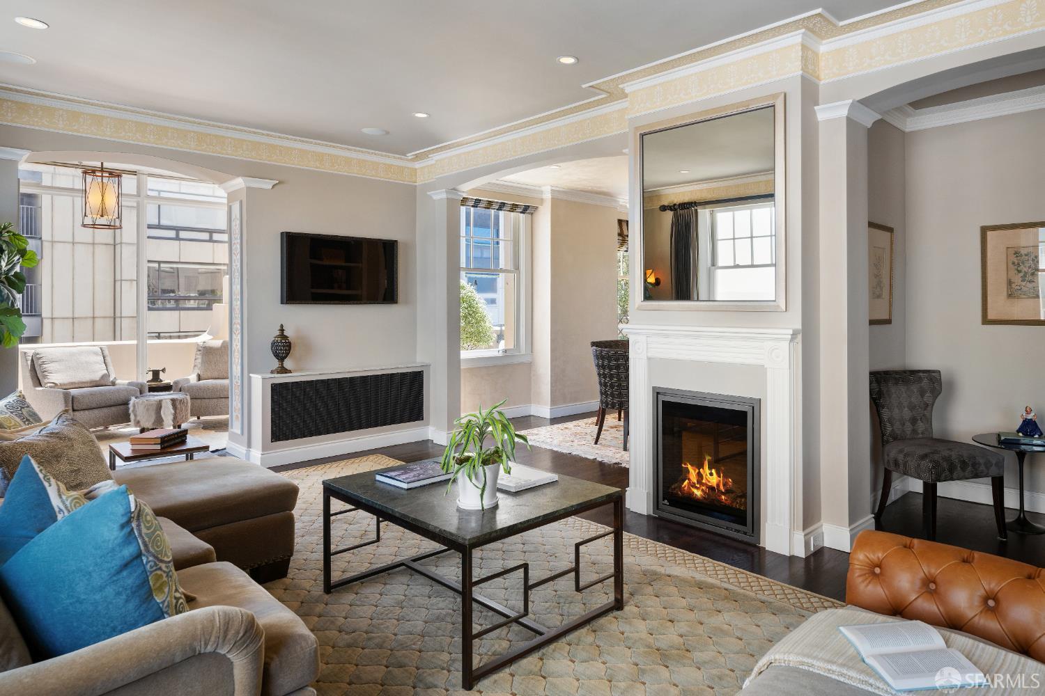 Detail Gallery Image 11 of 37 For 1201 California St #1201,  San Francisco,  CA 94109 - 2 Beds | 2 Baths