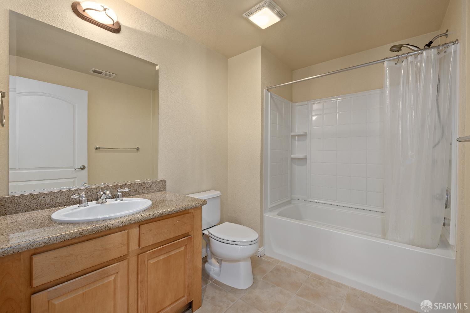 Detail Gallery Image 23 of 41 For 2210 Gellert Blvd #5202,  South San Francisco,  CA 94080 - 2 Beds | 2 Baths