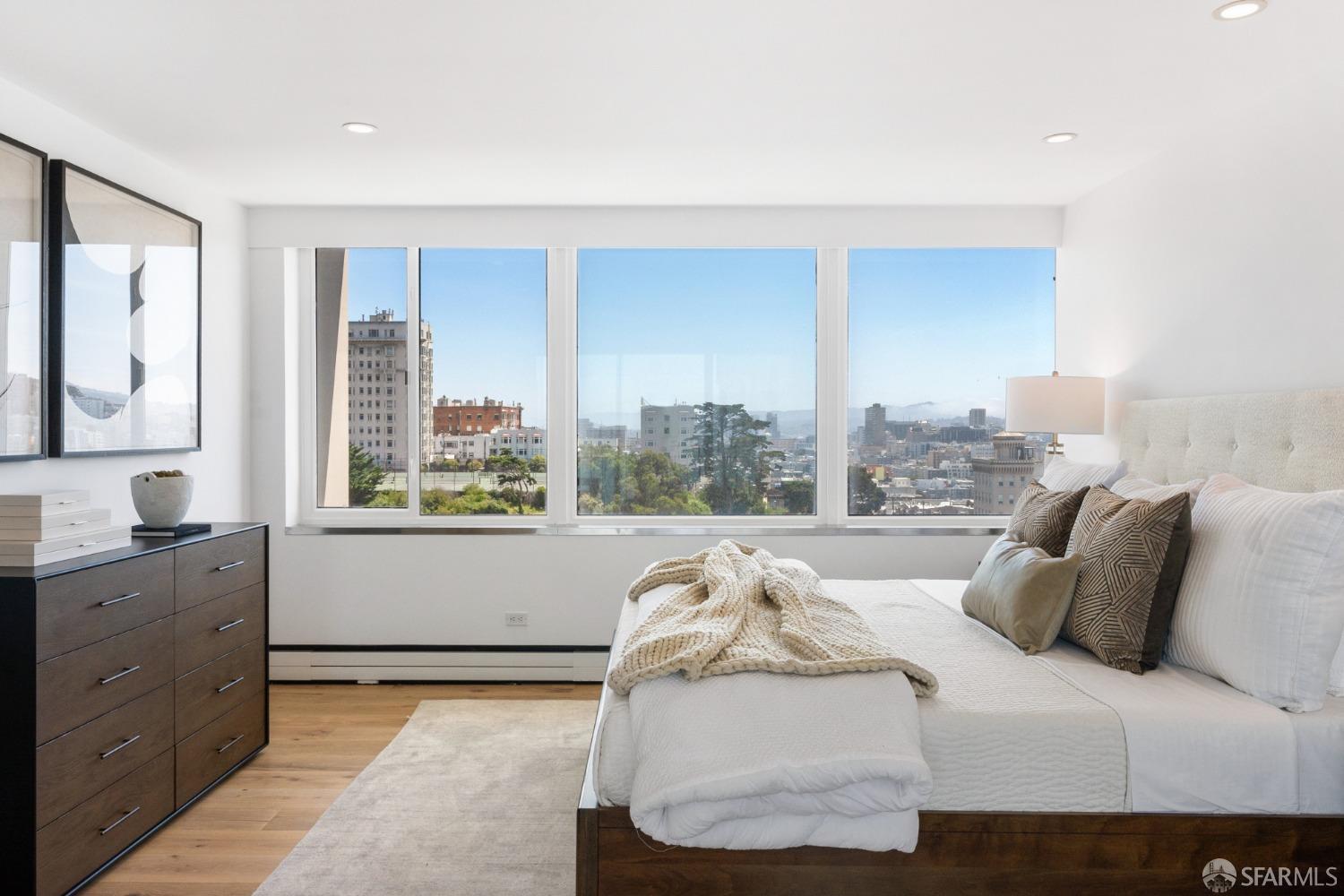 Photo #14: 425089795 Listing: Photo #14