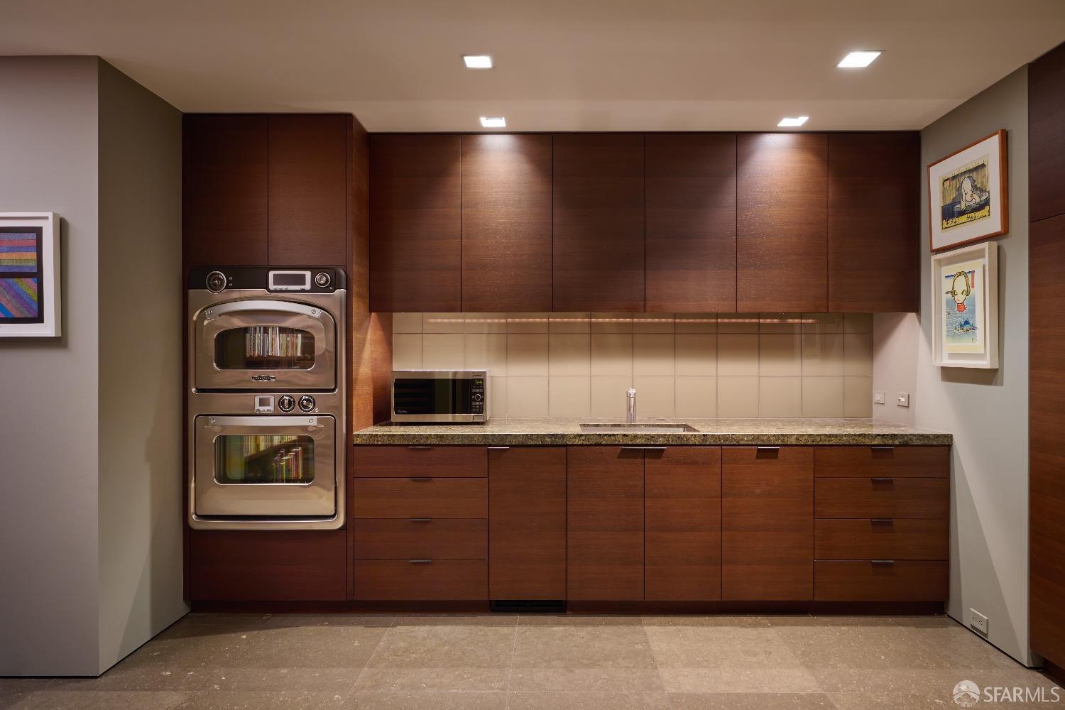 Detail Gallery Image 22 of 51 For 1750 Taylor St #1901,  San Francisco,  CA 94133 - 2 Beds | 2/1 Baths