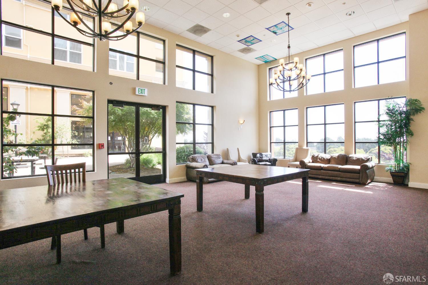 Detail Gallery Image 27 of 41 For 2210 Gellert Blvd #5202,  South San Francisco,  CA 94080 - 2 Beds | 2 Baths