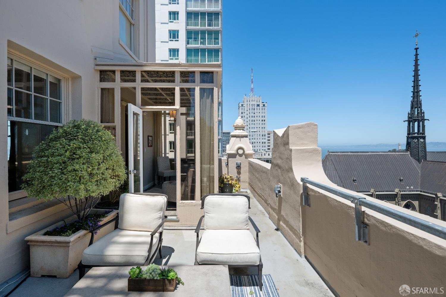 Detail Gallery Image 15 of 37 For 1201 California St #1201,  San Francisco,  CA 94109 - 2 Beds | 2 Baths