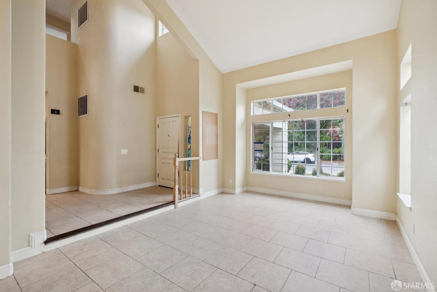 Detail Gallery Image 26 of 70 For 2133 Bamboo Way, Antioch,  CA 94509 - 5 Beds | 3 Baths