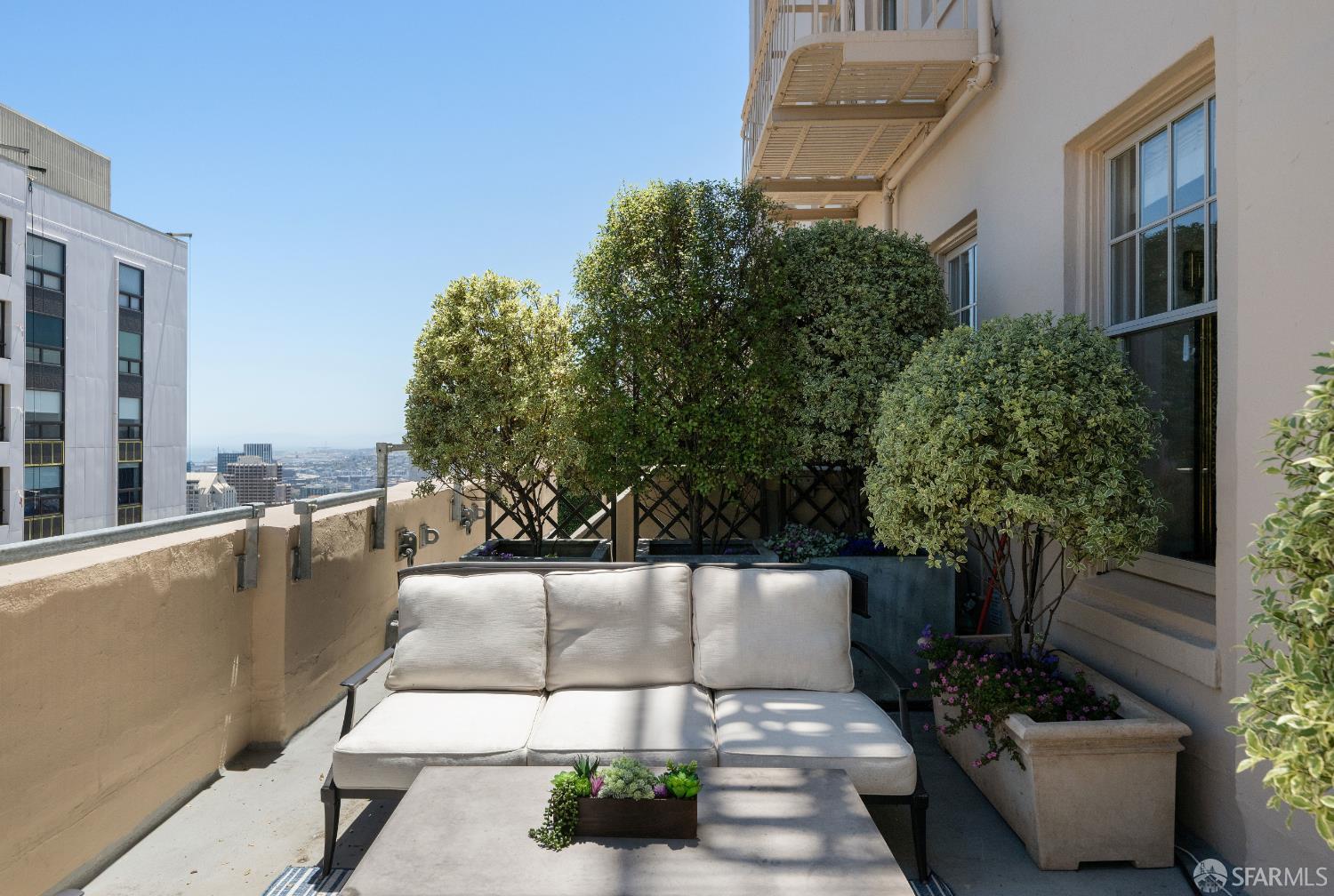 Detail Gallery Image 16 of 37 For 1201 California St #1201,  San Francisco,  CA 94109 - 2 Beds | 2 Baths