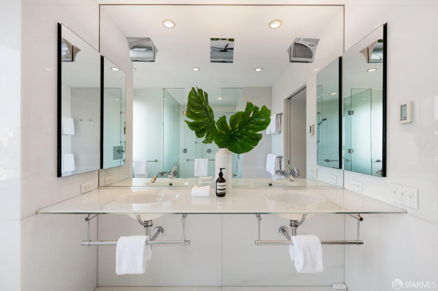 Photo #20: 425089795 Listing: Photo #20