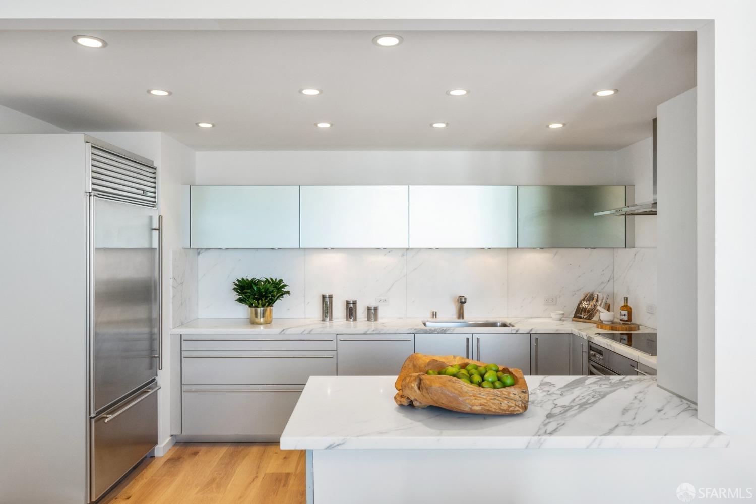 Photo #10: 425089795 Listing: Photo #10