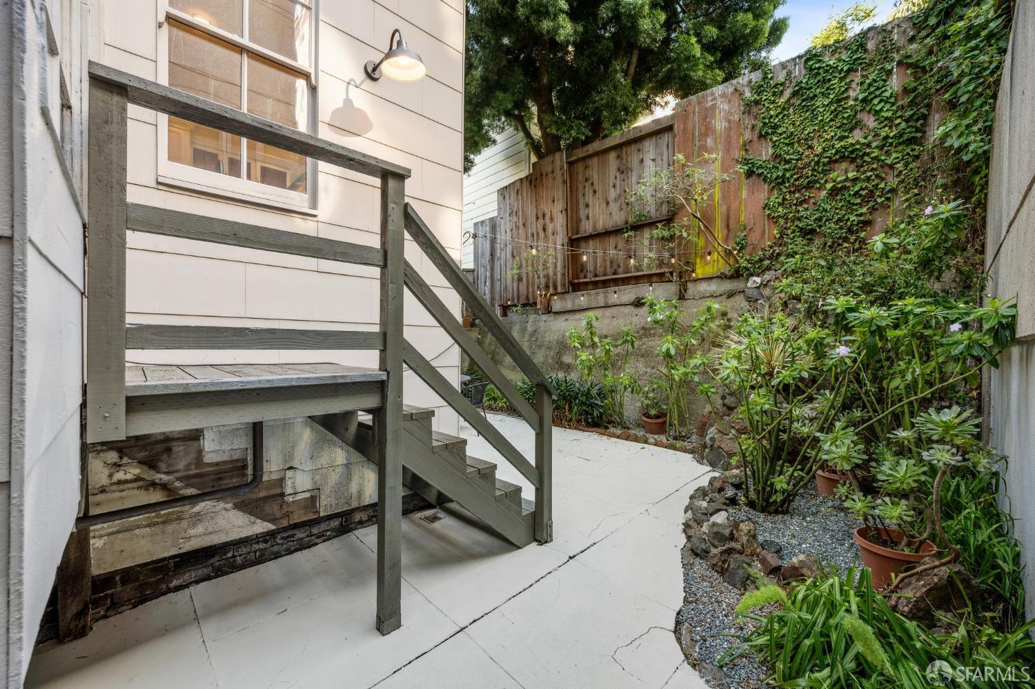Detail Gallery Image 28 of 84 For 2238 Webster St, San Francisco,  CA 94115 - 3 Beds | 2/1 Baths