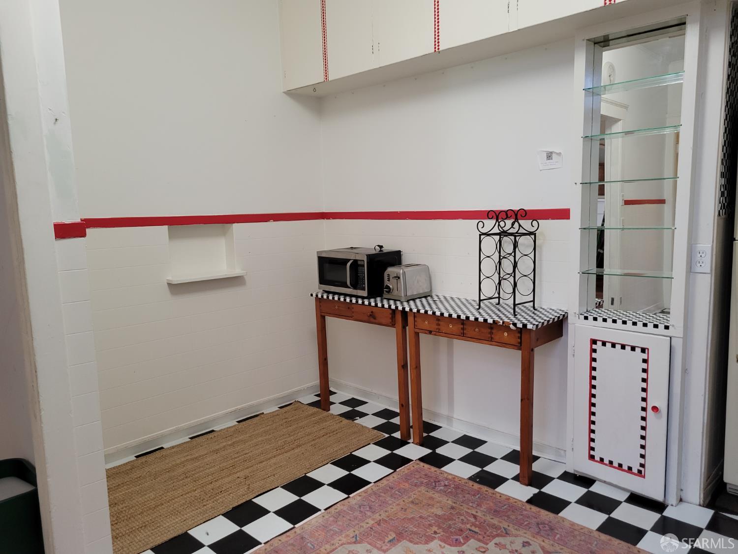 Detail Gallery Image 7 of 24 For 120 21st Ave, San Francisco,  CA 94121 - 2 Beds | 1 Baths