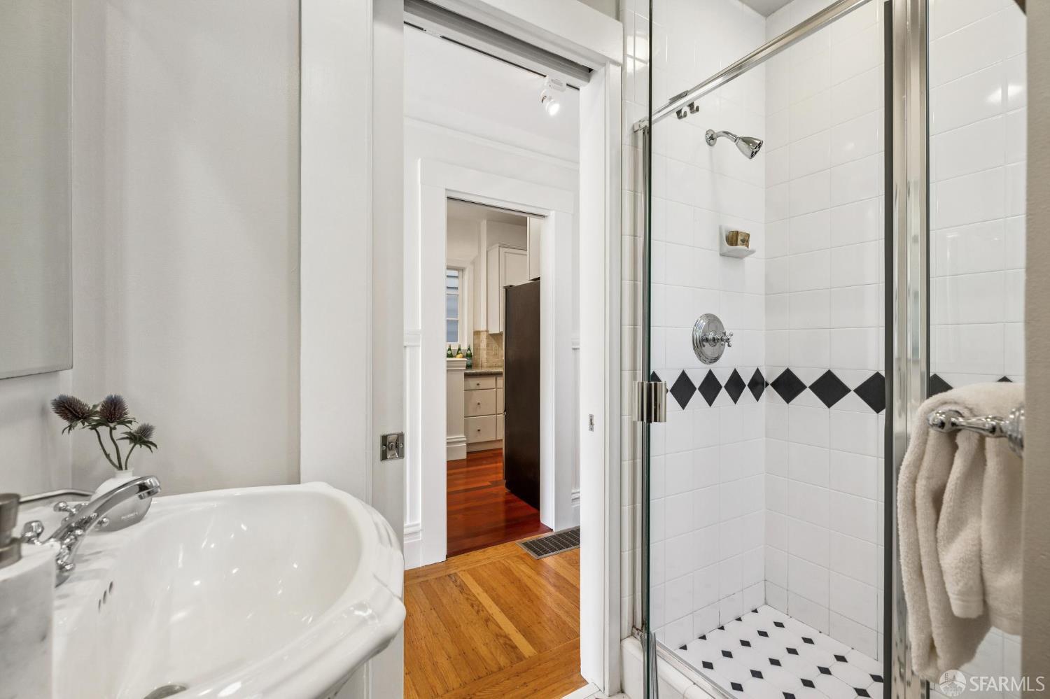 Detail Gallery Image 28 of 43 For 125 Lake St, San Francisco,  CA 94118 - 3 Beds | 2 Baths