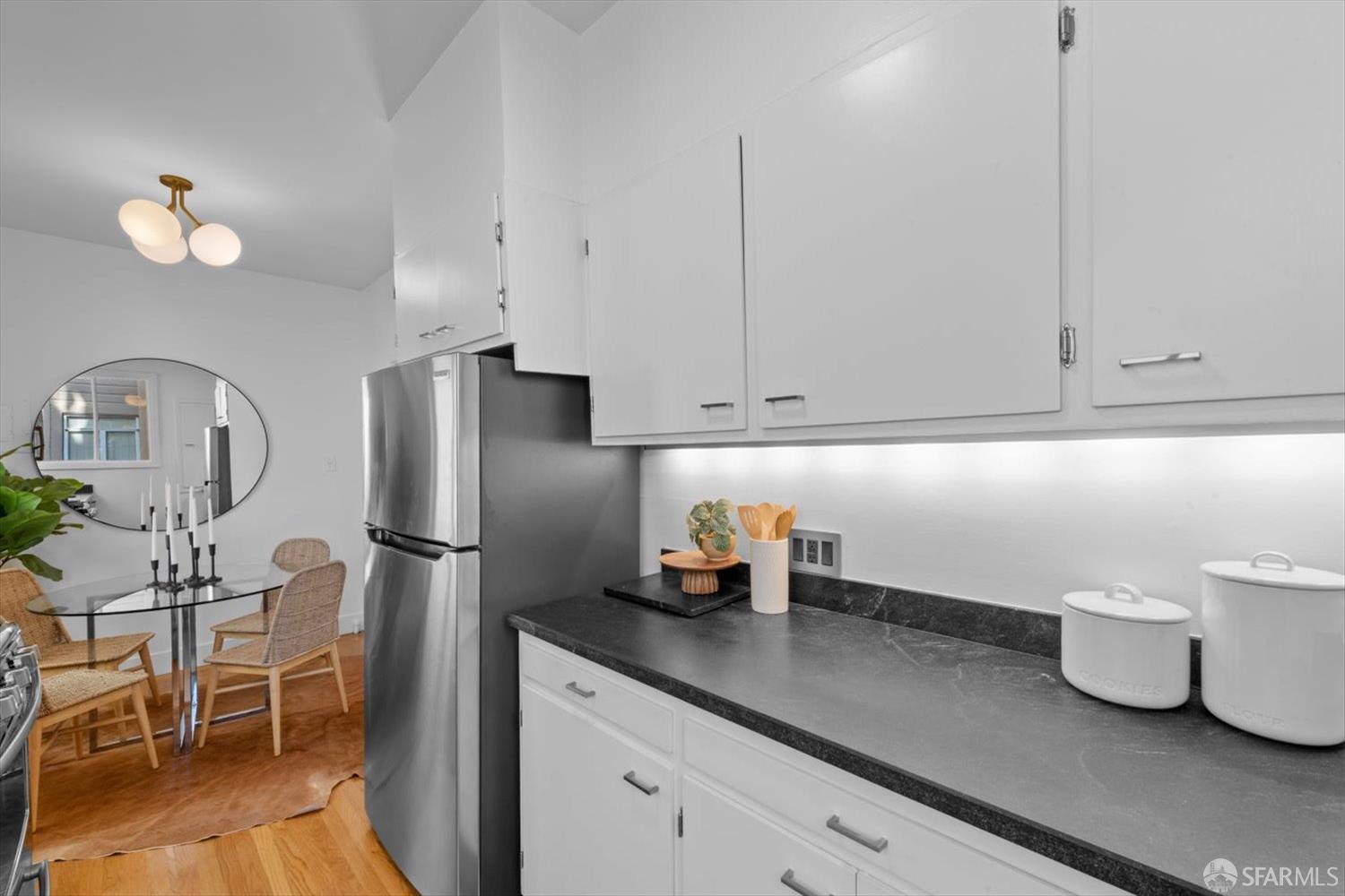 Detail Gallery Image 18 of 47 For 1624 Filbert St #1,  San Francisco,  CA 94123 - 1 Beds | 1 Baths