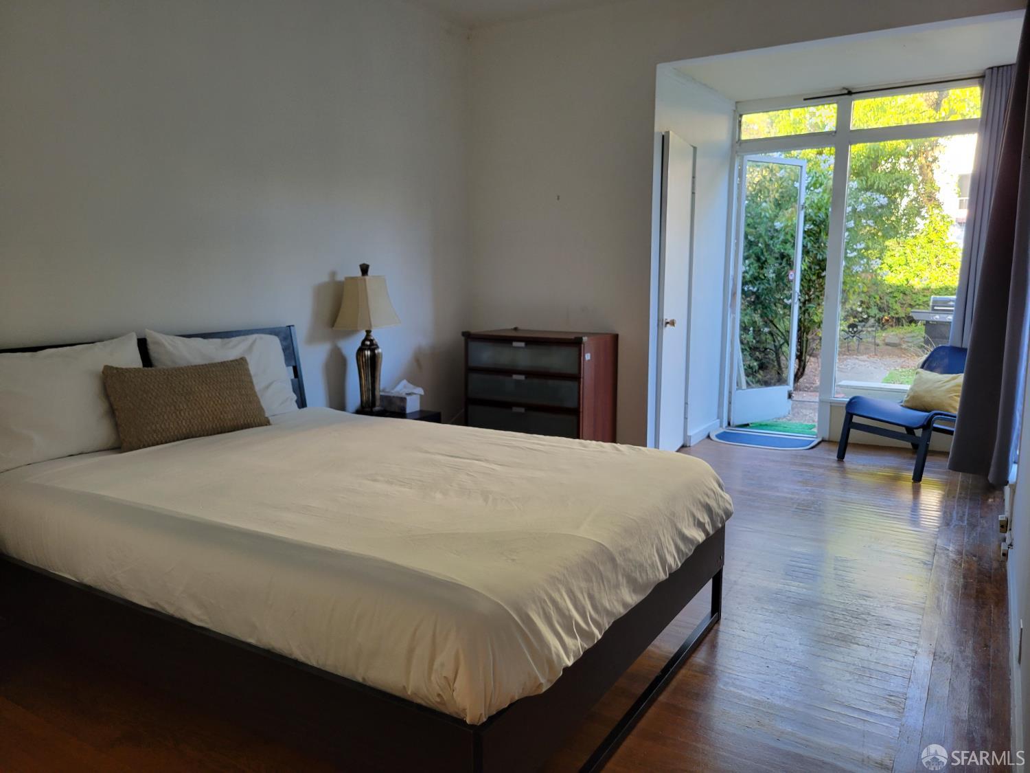 Detail Gallery Image 10 of 24 For 120 21st Ave, San Francisco,  CA 94121 - 2 Beds | 1 Baths