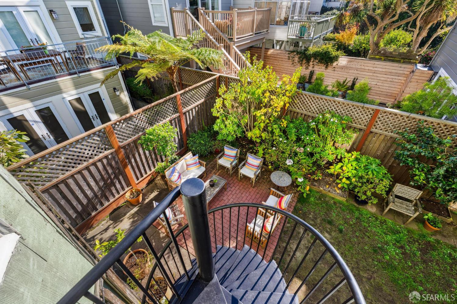 Detail Gallery Image 26 of 43 For 125 Lake St, San Francisco,  CA 94118 - 3 Beds | 2 Baths