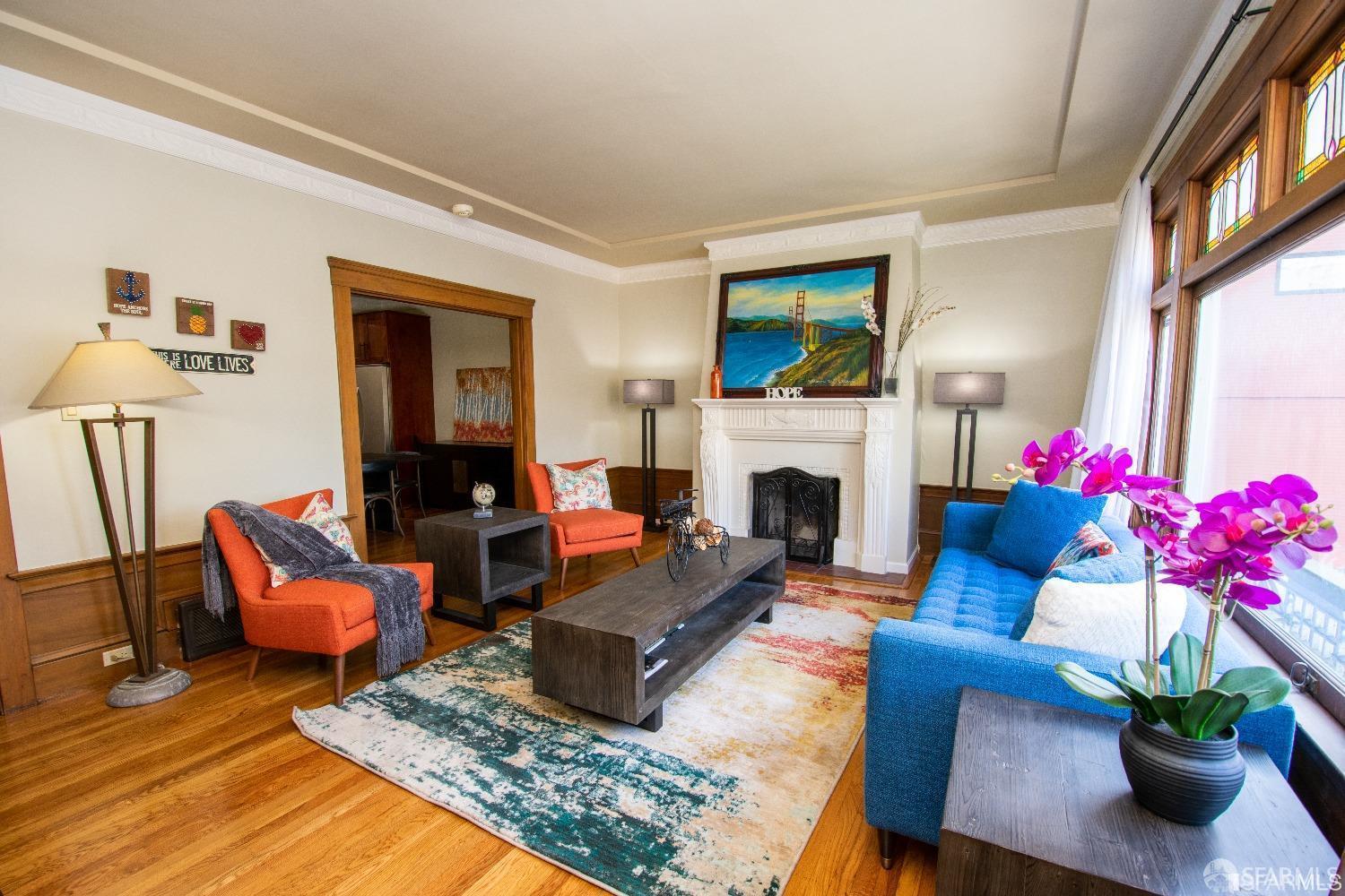 Detail Gallery Image 5 of 18 For 1445 Lombard St, San Francisco,  CA 94123 - 2 Beds | 2 Baths