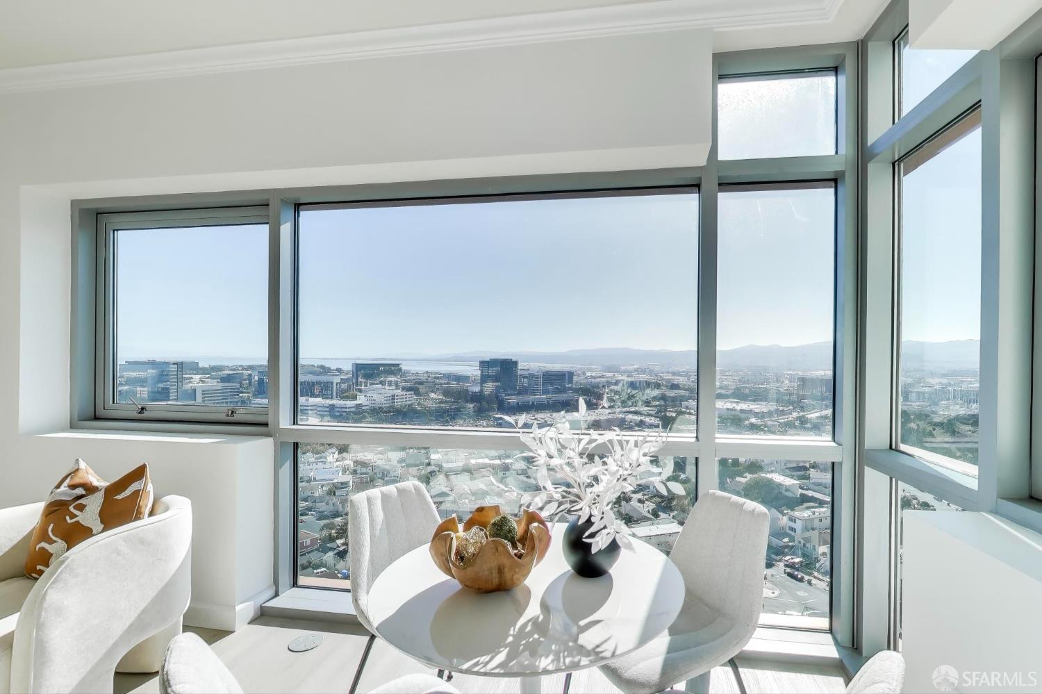 Detail Gallery Image 2 of 33 For 1 Mandalay Pl #1201,  South San Francisco,  CA 94080 - 2 Beds | 2 Baths