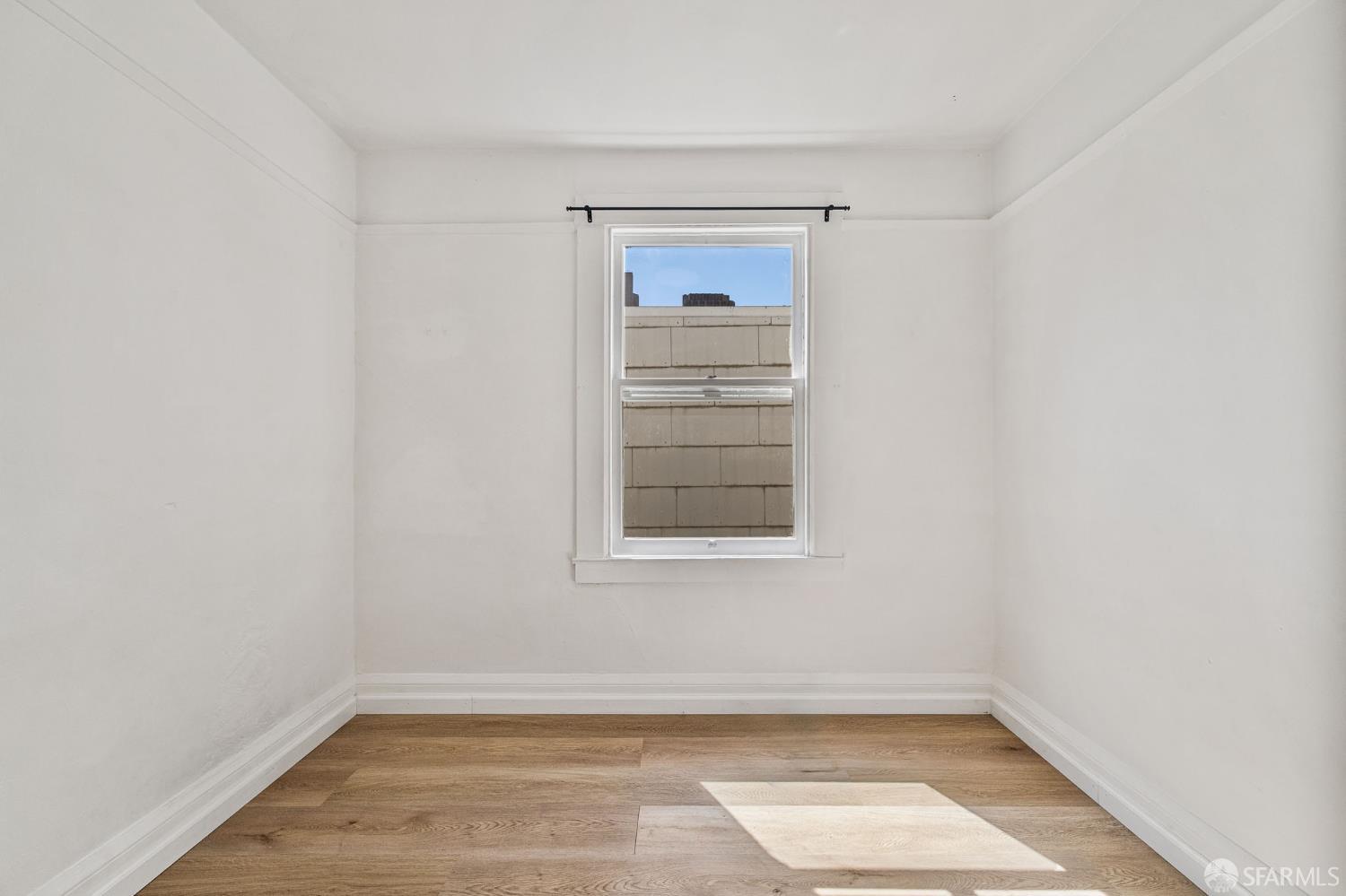 Detail Gallery Image 7 of 10 For 20 Joice St, San Francisco,  CA 94108 - – Beds | – Baths