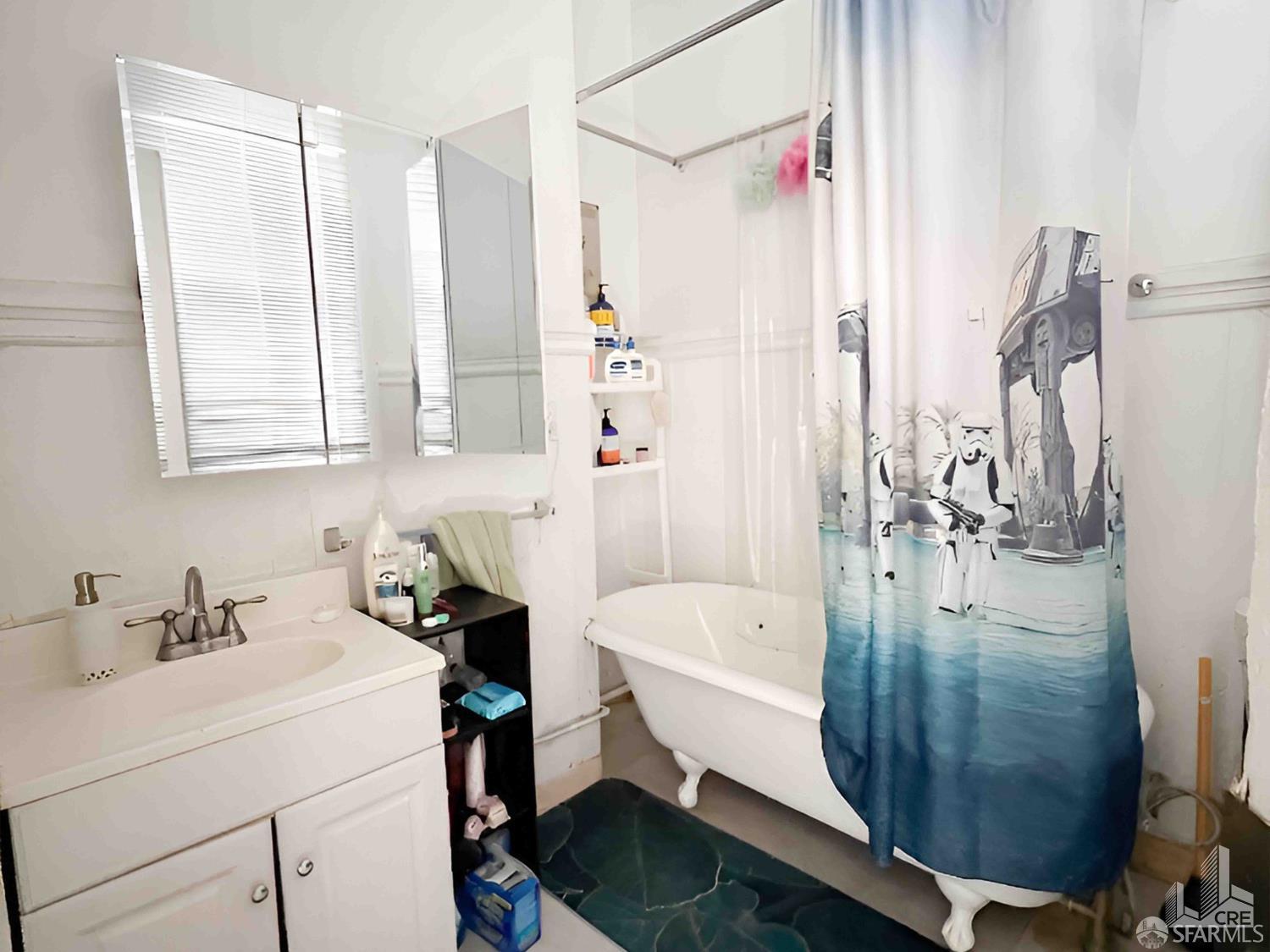 Detail Gallery Image 7 of 9 For 2391 Mission St, San Francisco,  CA 94110 - – Beds | – Baths