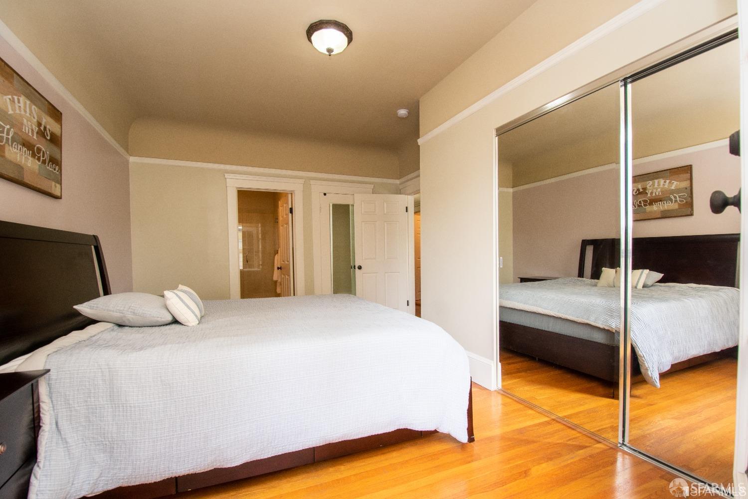 Detail Gallery Image 14 of 18 For 1445 Lombard St, San Francisco,  CA 94123 - 2 Beds | 2 Baths