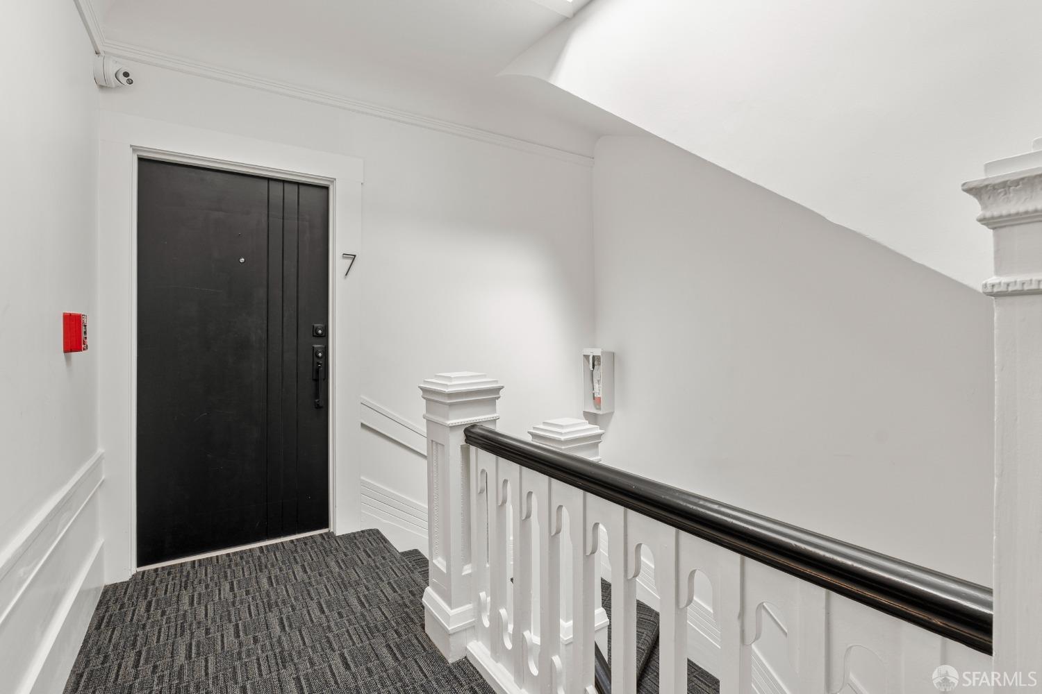 Detail Gallery Image 19 of 26 For 1811 Leavenworth St #7,  San Francisco,  CA 94109 - 2 Beds | 2 Baths