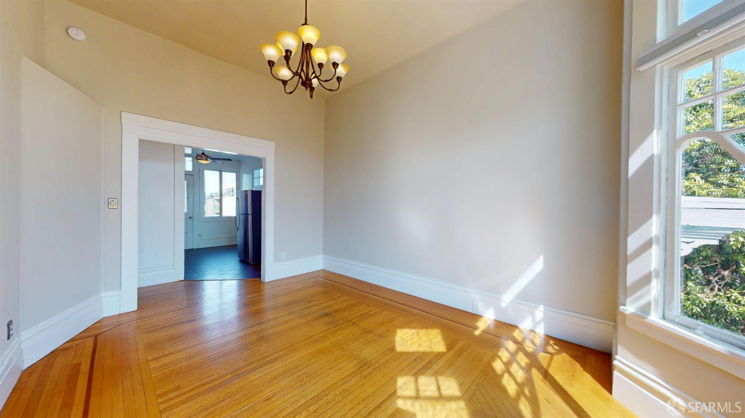 Detail Gallery Image 10 of 26 For 3320 22nd St, San Francisco,  CA 94110 - – Beds | – Baths