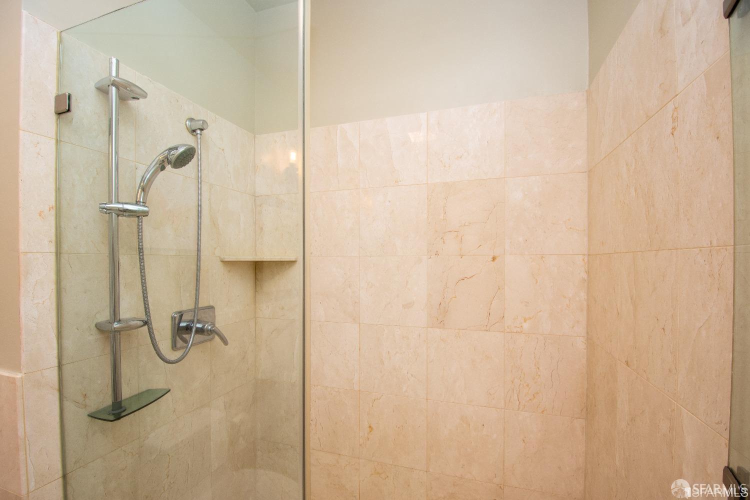 Detail Gallery Image 11 of 18 For 1445 Lombard St, San Francisco,  CA 94123 - 2 Beds | 2 Baths