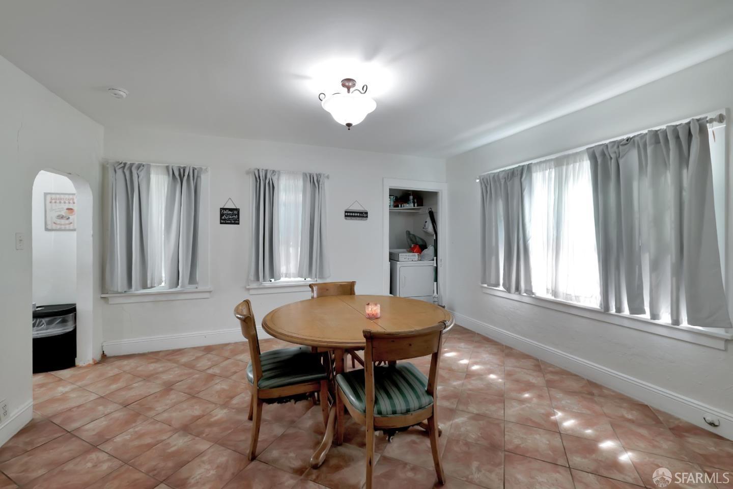 Detail Gallery Image 14 of 22 For 609 S Delaware St, San Mateo,  CA 94402 - 2 Beds | 1 Baths