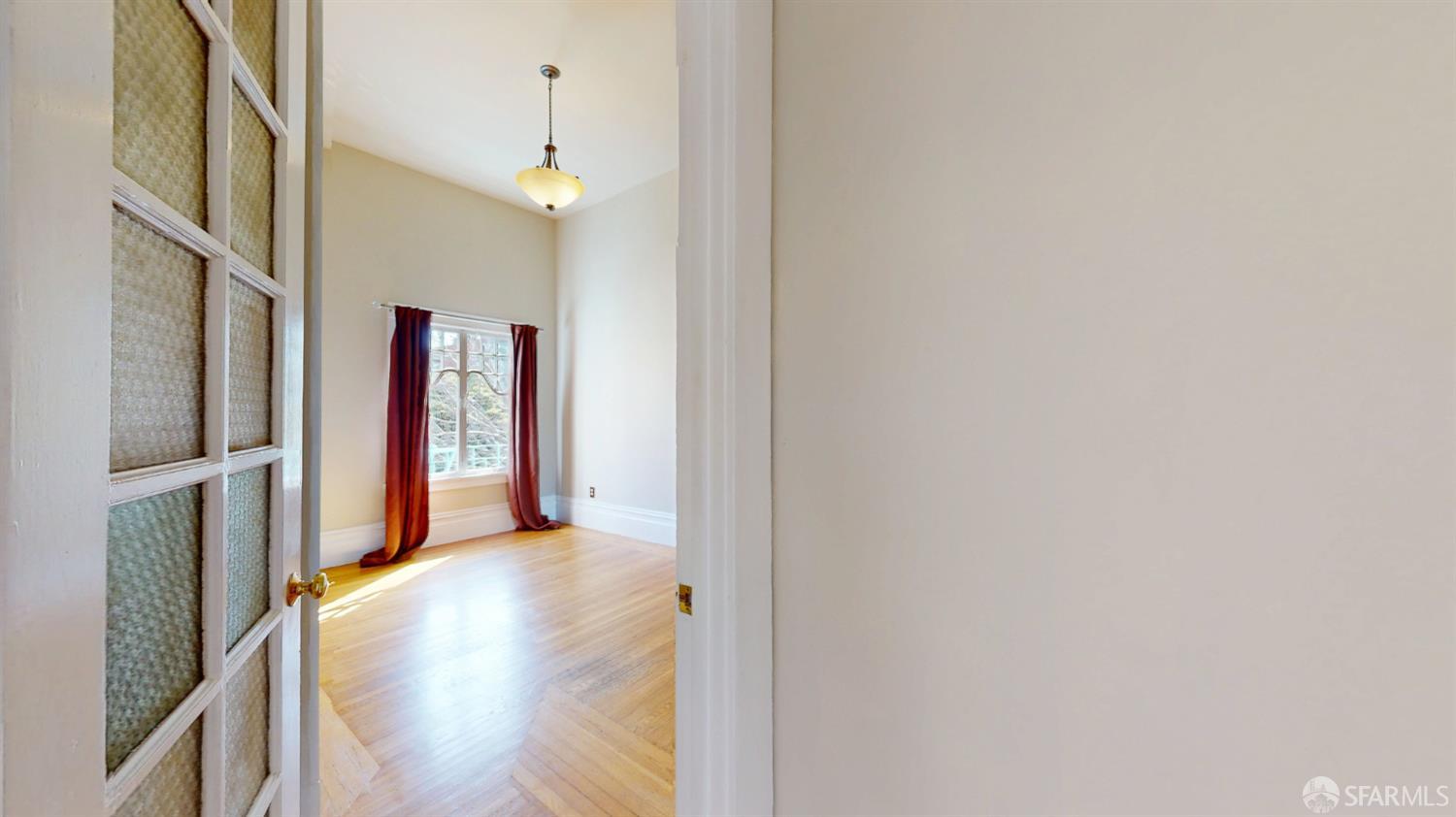 Detail Gallery Image 13 of 26 For 3320 22nd St, San Francisco,  CA 94110 - – Beds | – Baths