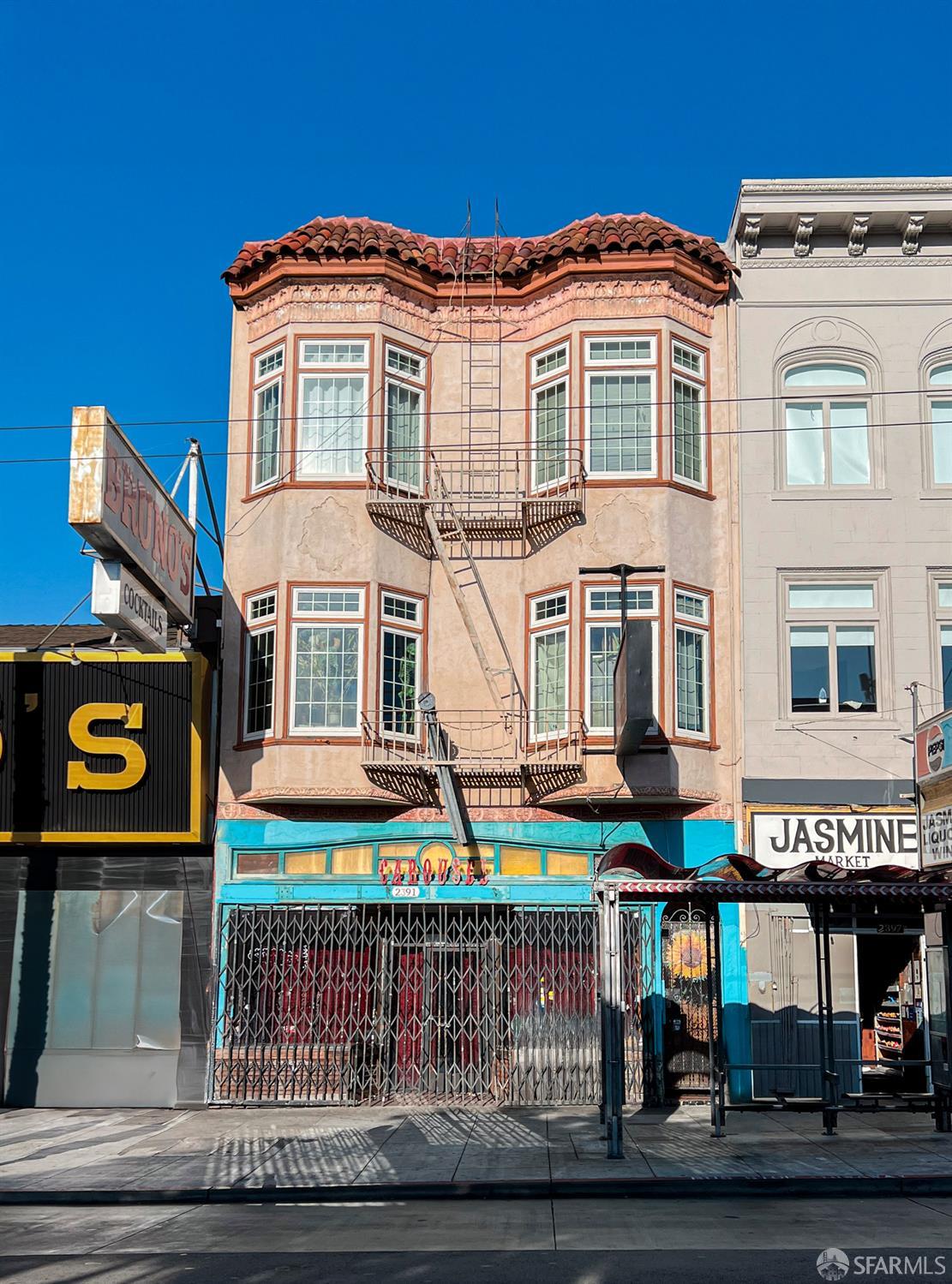 2391-2393 Mission Street