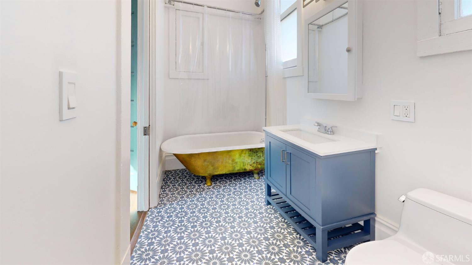 Detail Gallery Image 26 of 26 For 3320 22nd St, San Francisco,  CA 94110 - – Beds | – Baths