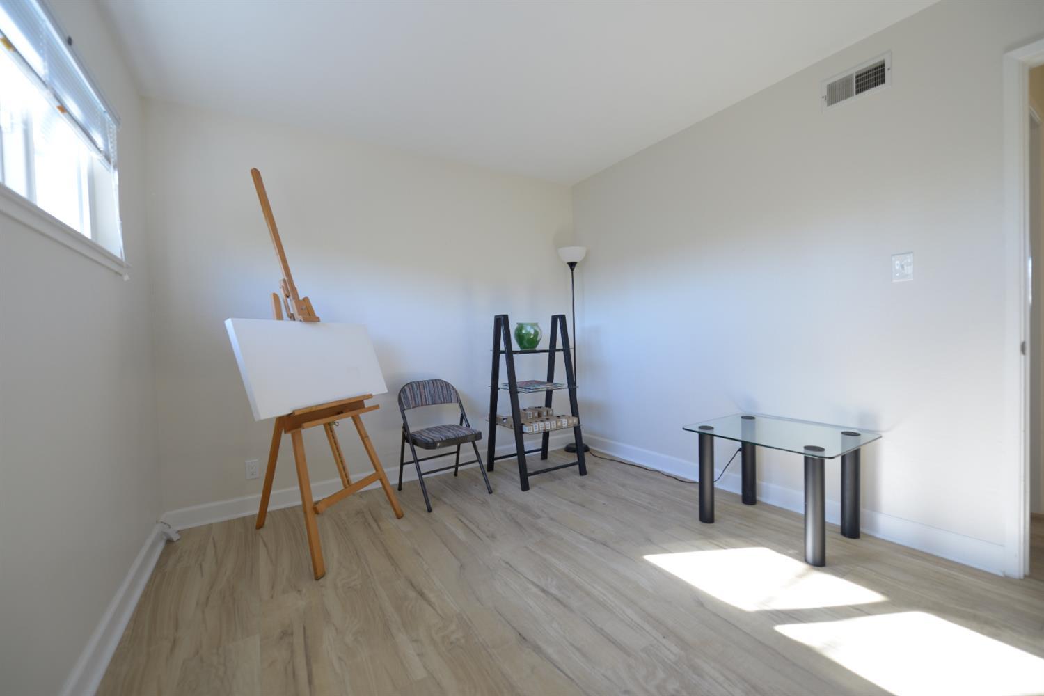 Detail Gallery Image 14 of 27 For 601 Garin Ave, Hayward,  CA 94544 - 3 Beds | 2 Baths