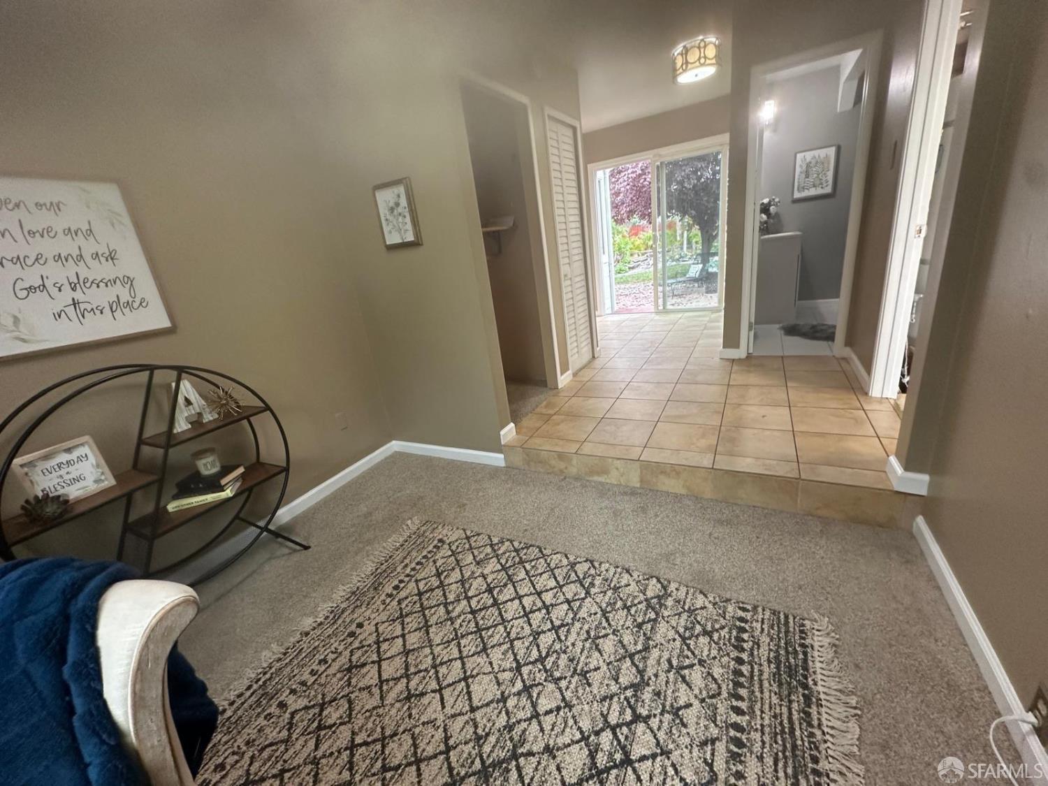 Detail Gallery Image 8 of 16 For 46 Pleasant Valley Dr, Walnut Creek,  CA 94597 - 3 Beds | 2 Baths