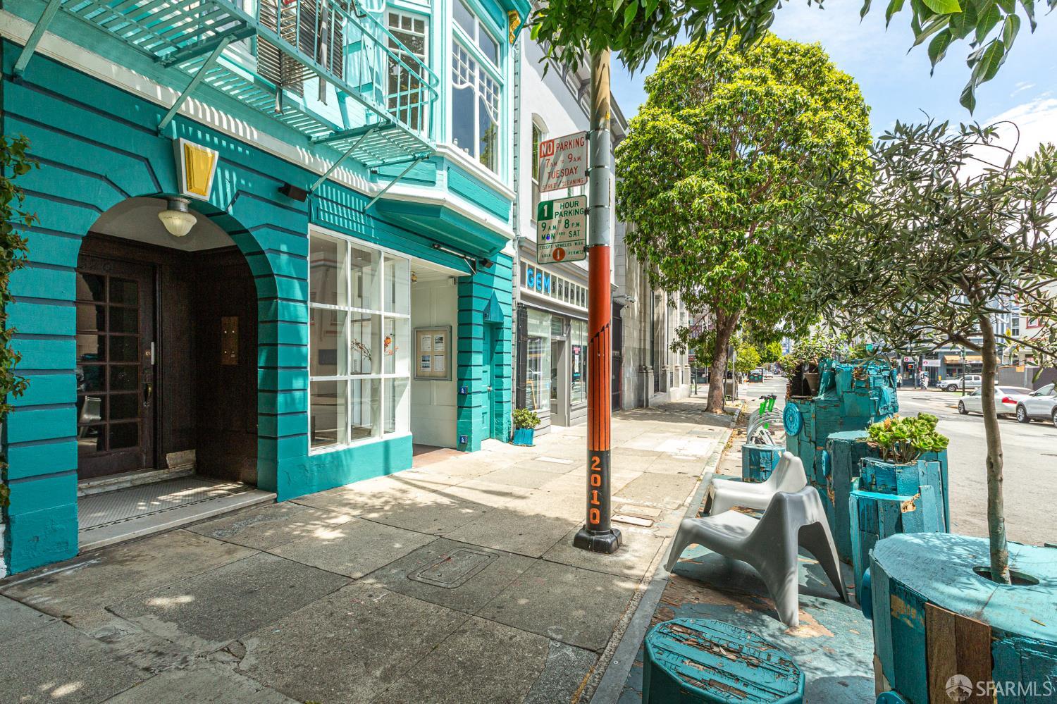 Detail Gallery Image 5 of 26 For 3320 22nd St, San Francisco,  CA 94110 - – Beds | – Baths