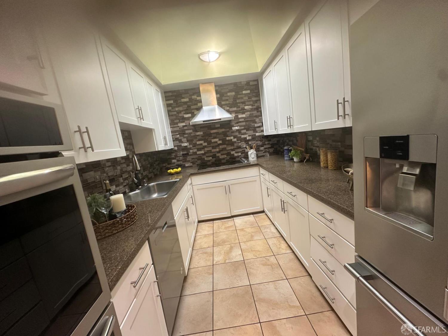 Detail Gallery Image 12 of 16 For 46 Pleasant Valley Dr, Walnut Creek,  CA 94597 - 3 Beds | 2 Baths