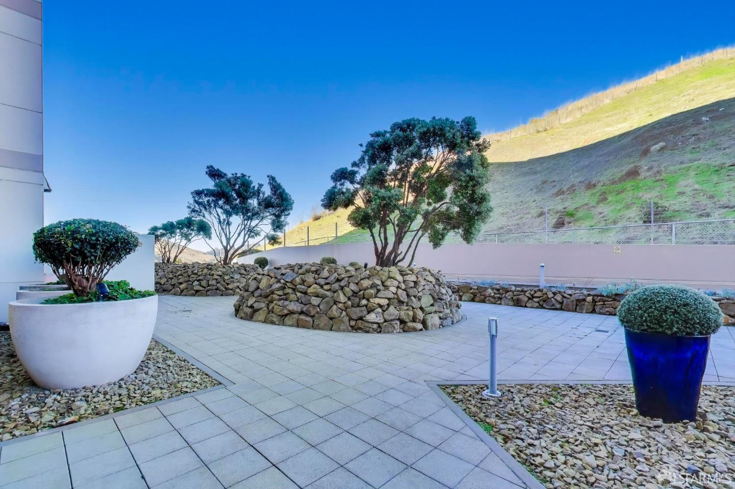 Detail Gallery Image 23 of 33 For 1 Mandalay Pl #1201,  South San Francisco,  CA 94080 - 2 Beds | 2 Baths