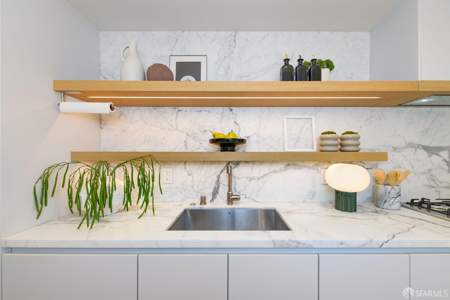 Detail Gallery Image 4 of 15 For 3310 Mission St #2,  San Francisco,  CA 94110 - 2 Beds | 1 Baths