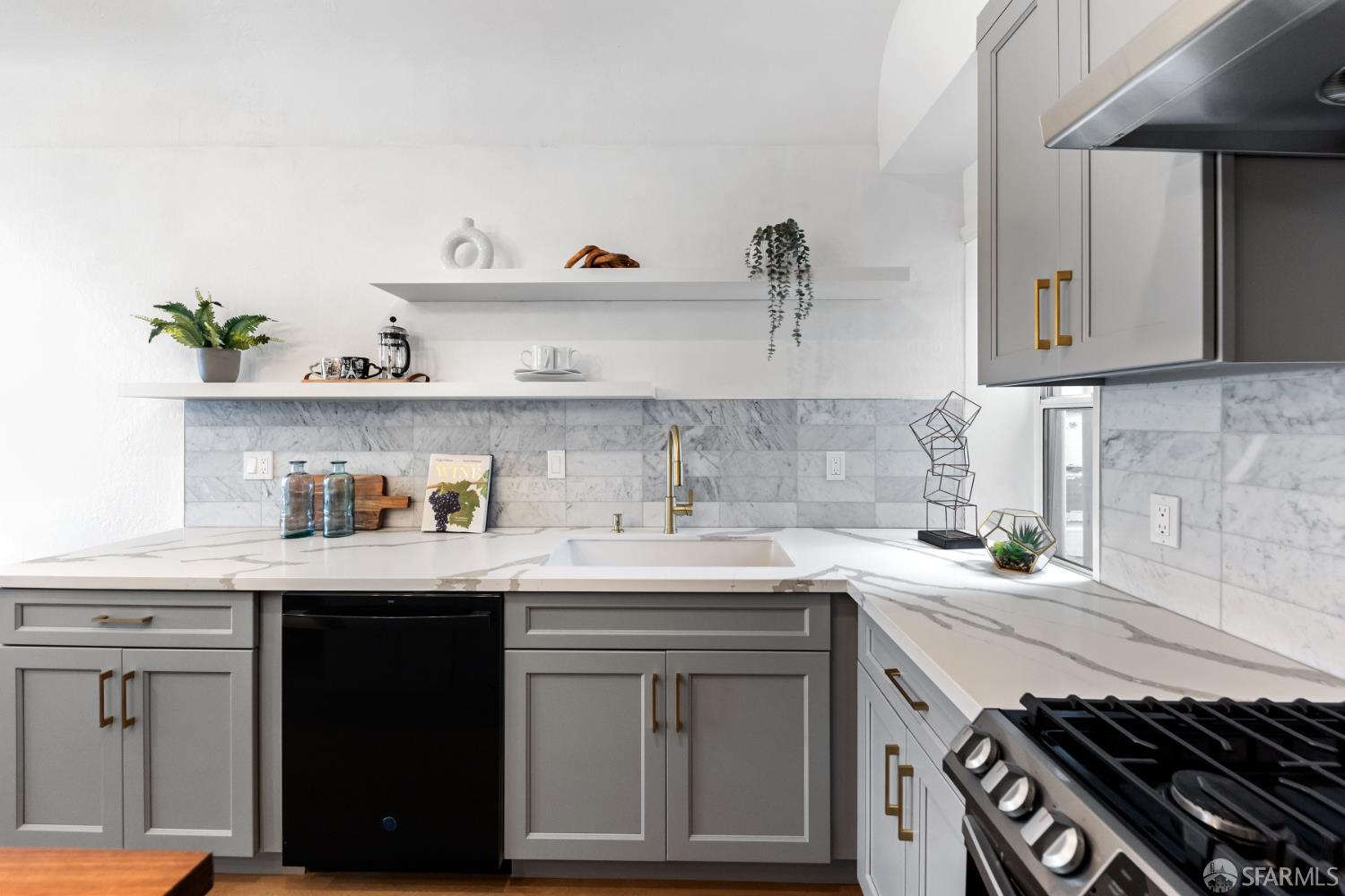 Detail Gallery Image 16 of 48 For 1255 19th Ave, San Francisco,  CA 94122 - – Beds | – Baths