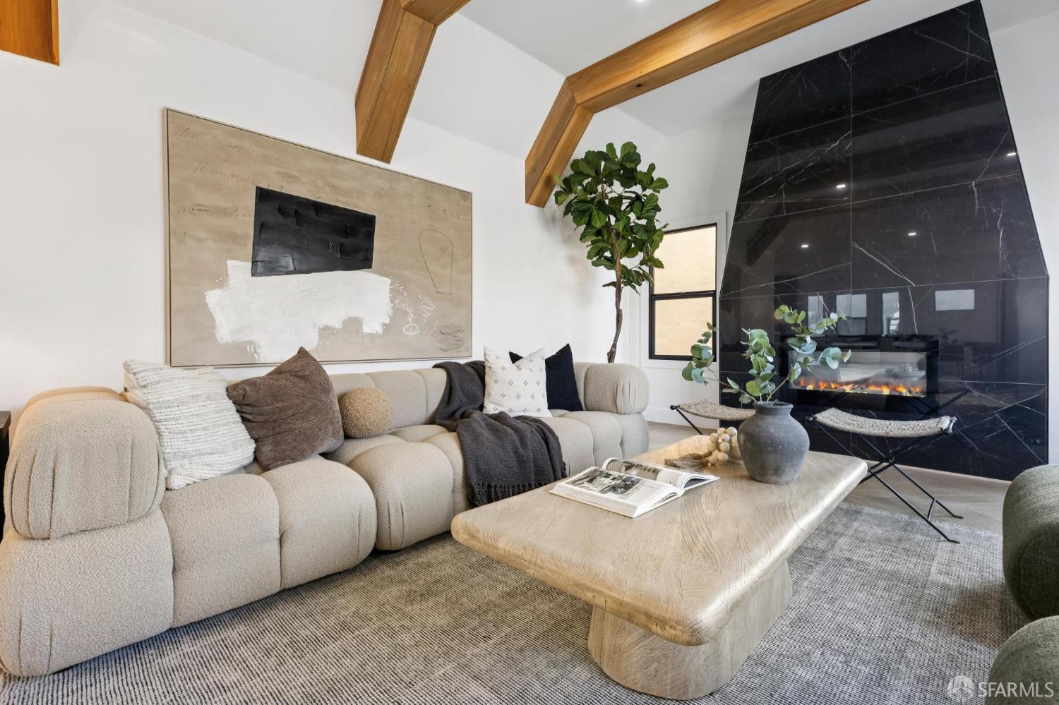 Detail Gallery Image 5 of 45 For 55 Upland Dr, San Francisco,  CA 94127 - 6 Beds | 5 Baths