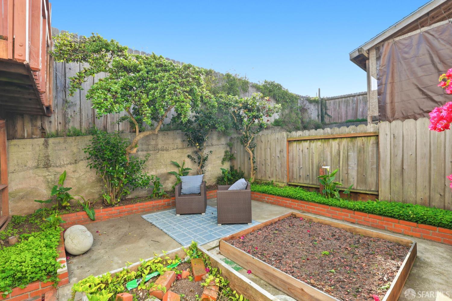 Detail Gallery Image 30 of 30 For 112 Russia Ave, San Francisco,  CA 94112 - 2 Beds | 1 Baths