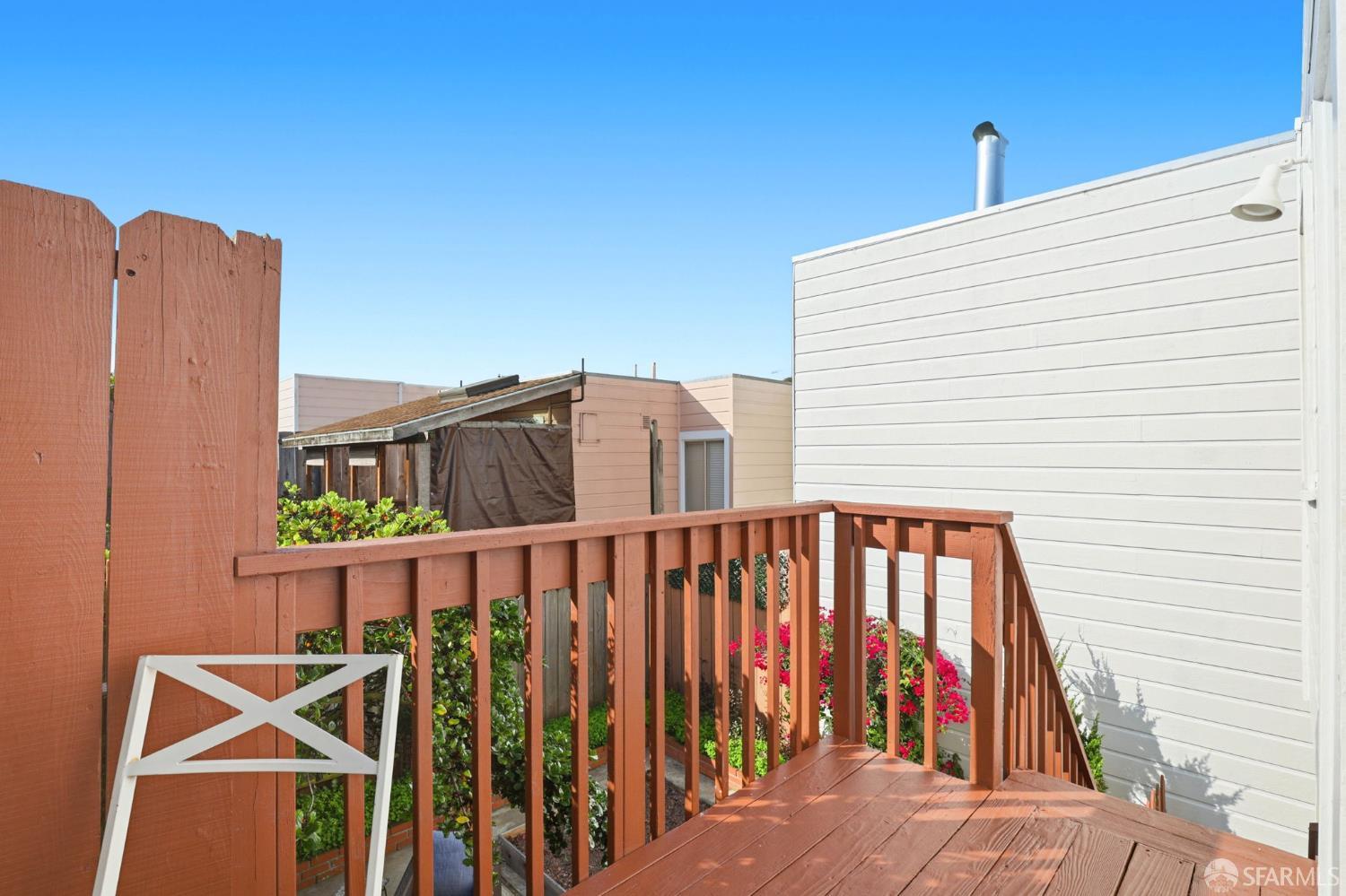 Detail Gallery Image 25 of 30 For 112 Russia Ave, San Francisco,  CA 94112 - 2 Beds | 1 Baths