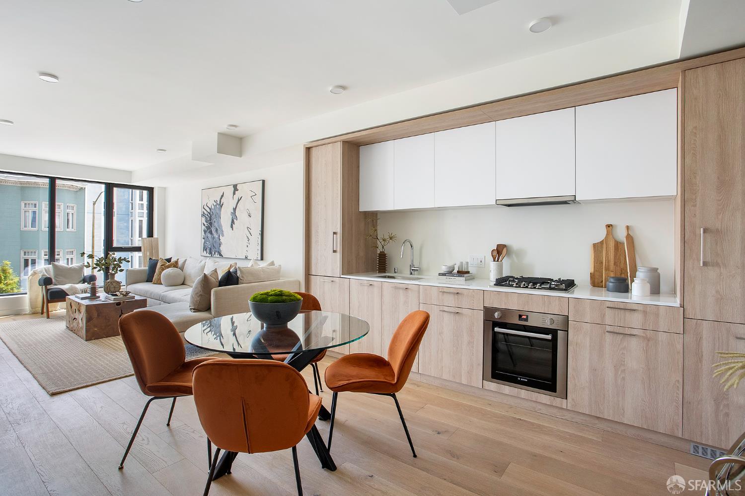 Photo #3: 425090157 Listing: Photo #3