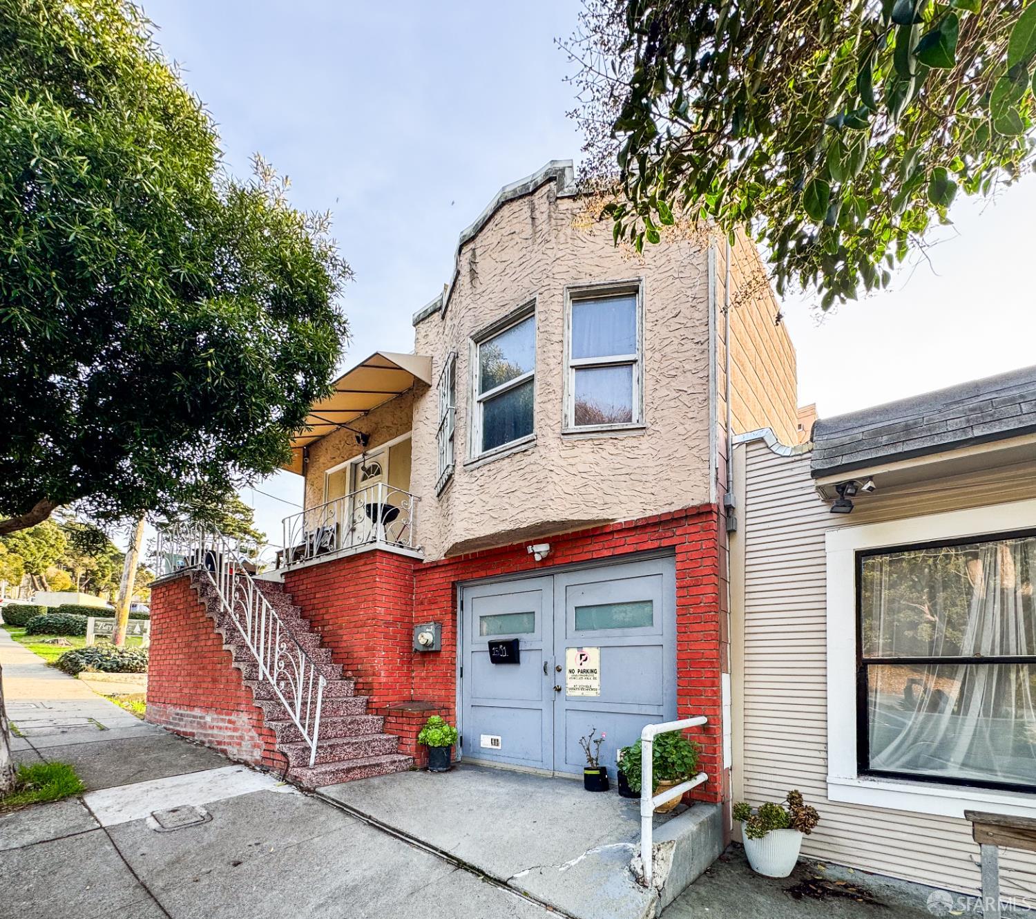 Detail Gallery Image 5 of 7 For 1501 La Salle Ave, San Francisco,  CA 94124 - 0 Beds | 5 Baths