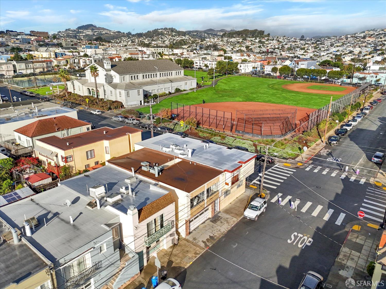 Detail Gallery Image 39 of 42 For 206 Somerset St, San Francisco,  CA 94134 - 3 Beds | 3 Baths