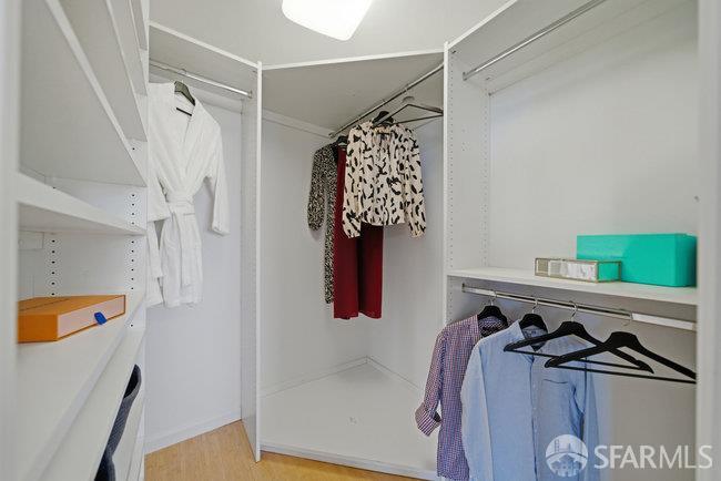 Photo #31: 425089686 Listing: Photo #31