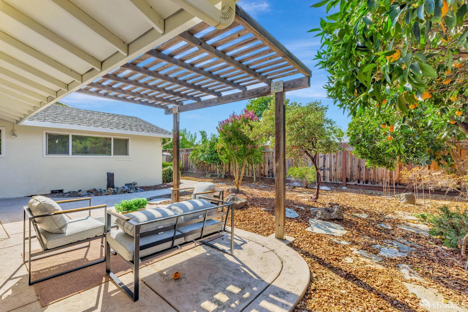 Detail Gallery Image 36 of 37 For 1467 Hudson Way, Livermore,  CA 94550 - 4 Beds | 2 Baths