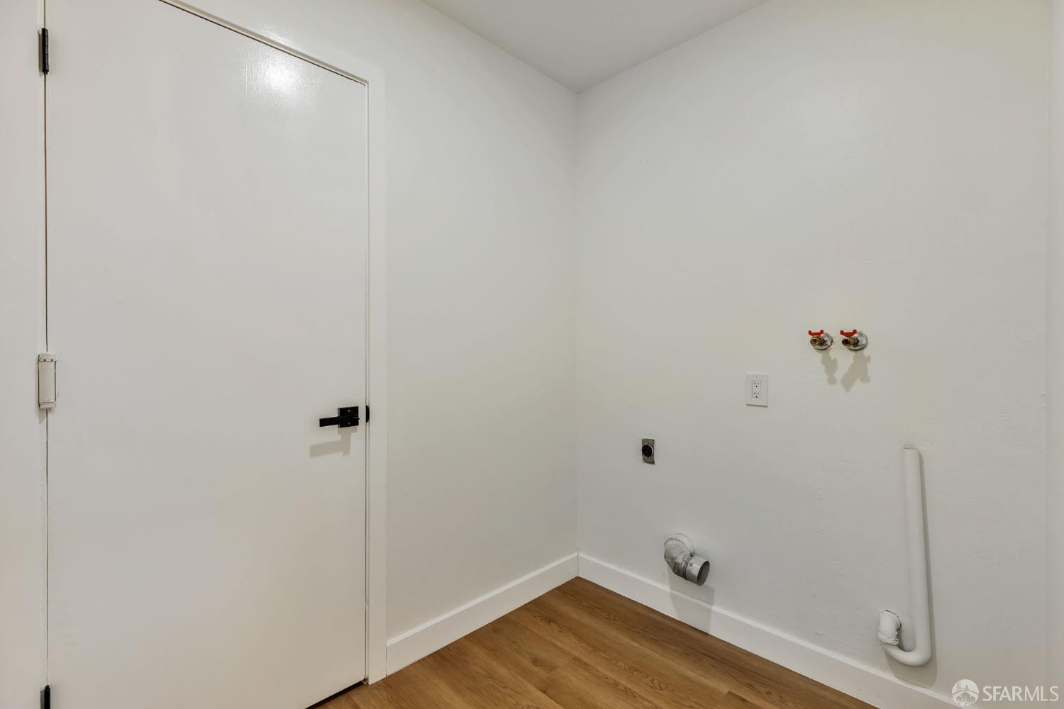 Detail Gallery Image 32 of 37 For 1467 Hudson Way, Livermore,  CA 94550 - 4 Beds | 2 Baths