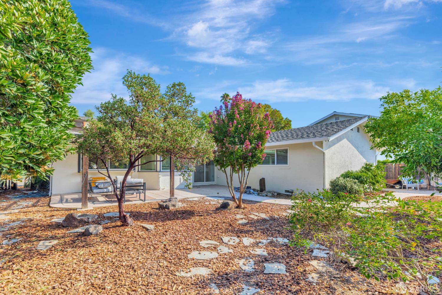 Detail Gallery Image 34 of 37 For 1467 Hudson Way, Livermore,  CA 94550 - 4 Beds | 2 Baths