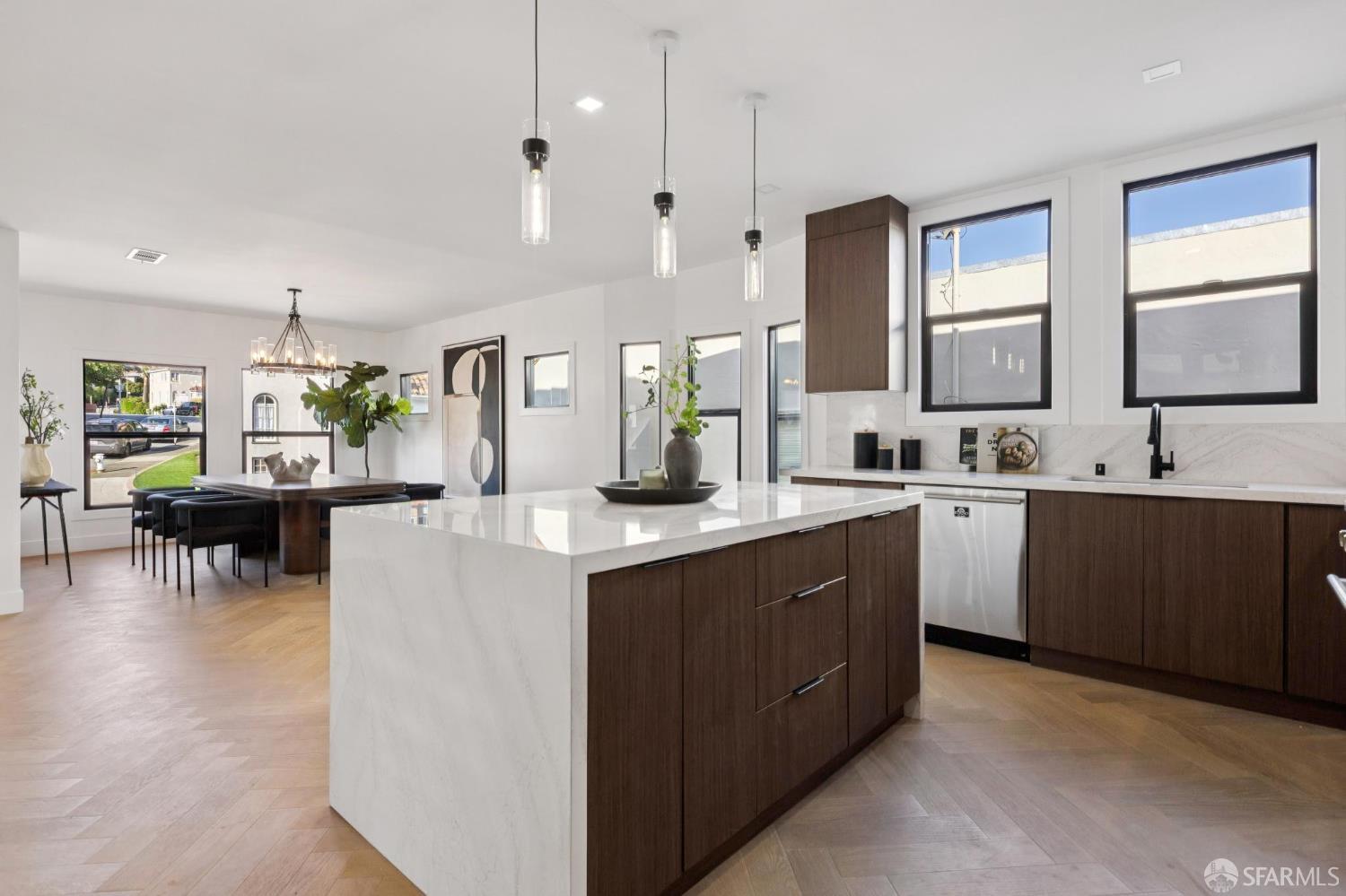 Detail Gallery Image 12 of 45 For 55 Upland Dr, San Francisco,  CA 94127 - 6 Beds | 5 Baths