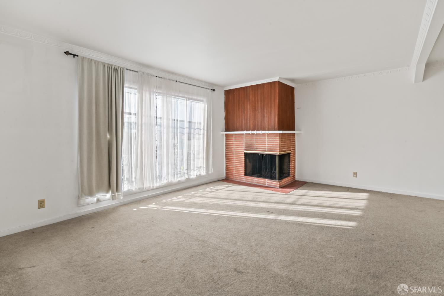 Detail Gallery Image 3 of 25 For 66 Williams Ave, San Francisco,  CA 94124 - 3 Beds | 2 Baths