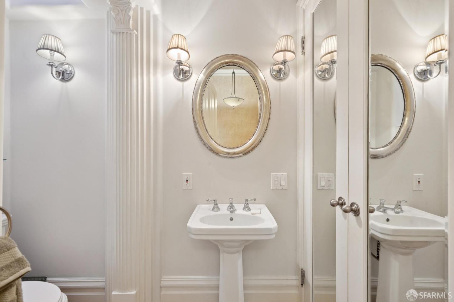 Detail Gallery Image 8 of 25 For 571 Buena Vista Ave, San Francisco,  CA 94117 - 2 Beds | 1/1 Baths